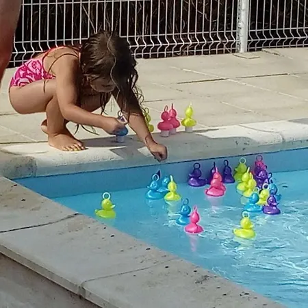 Camping Spacieux Mobil-home 3 Avec Terrasse - Api-1-52-790 *